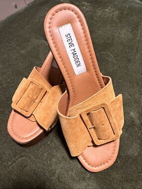 Steve Madden Tan Suede Buckle Mule Slides